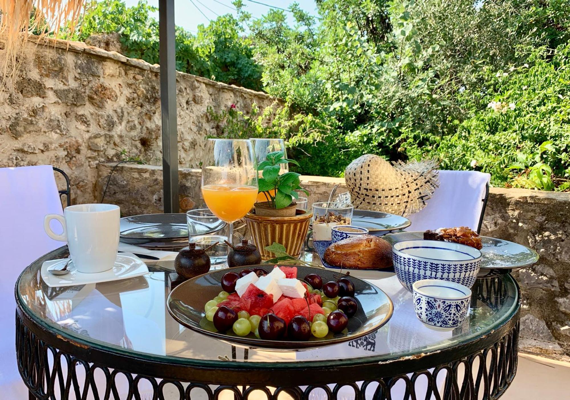 Villa Vager Mani Hotel Kalamáta Buitenkant foto