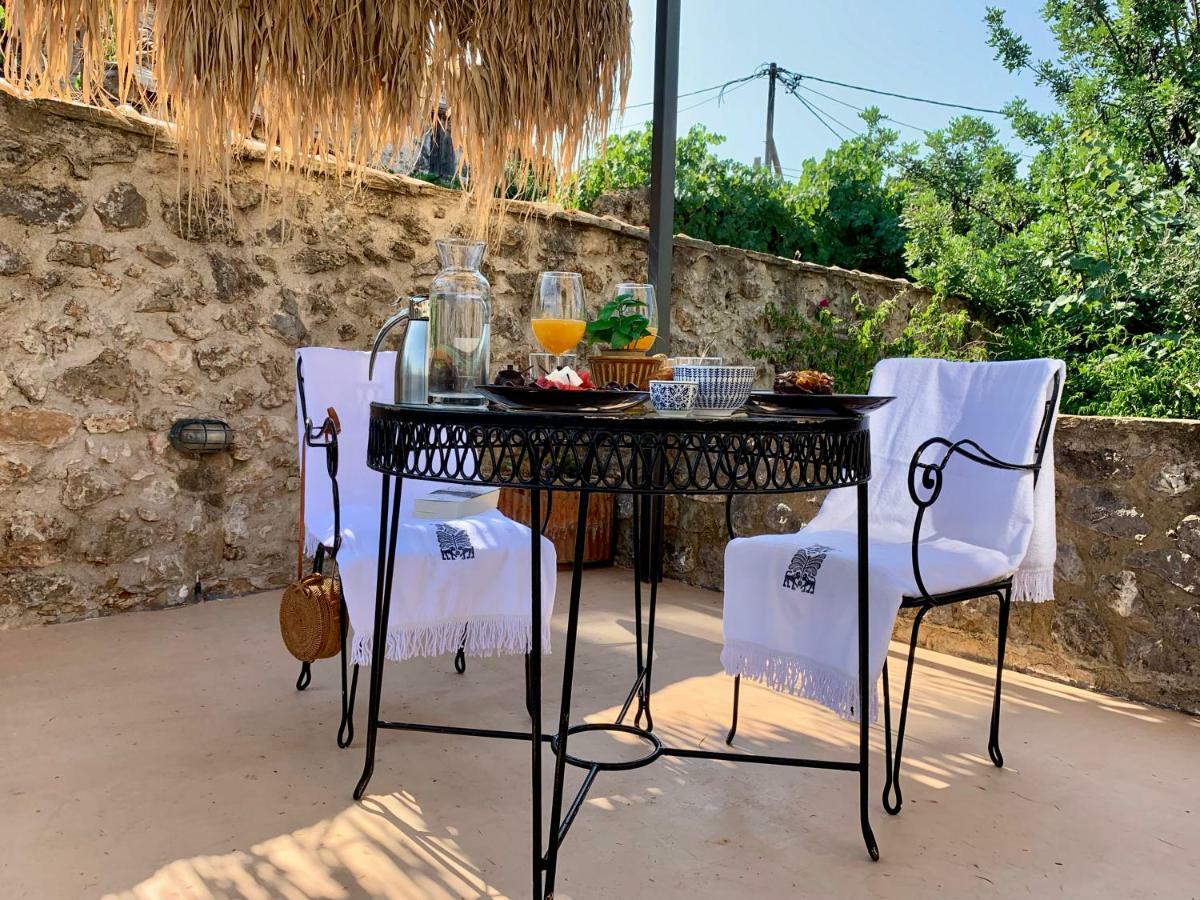 Villa Vager Mani Hotel Kalamáta Buitenkant foto
