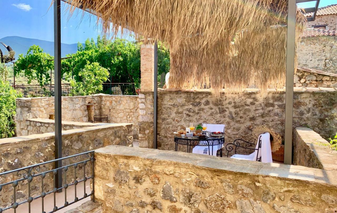 Villa Vager Mani Hotel Kalamáta Buitenkant foto